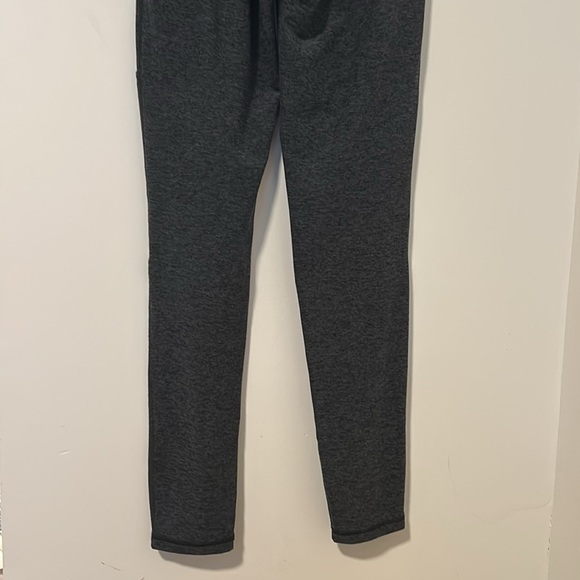 Outdoor Voices Buttery Soft Black Gray Sweatpants Loungewear Size XS - Picture 5 of 5